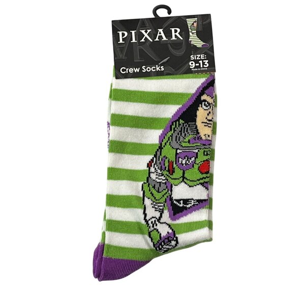Green Space Ranger Crew Socks Cartoon Hero Striped Fun Size 9-13 - Picture 1 of 6